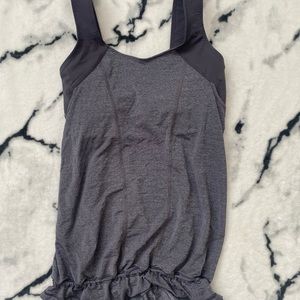 Lululemon XS Grey Built-in Bra Athletic Shirt